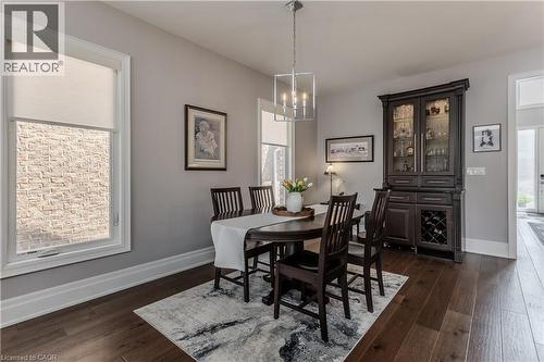 72 Pond View Gate, Waterdown, ON - Indoor Photo Showing Dining Room