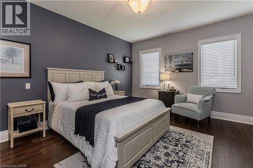 72 Pond View Gate, Waterdown, ON - Indoor Photo Showing Bedroom
