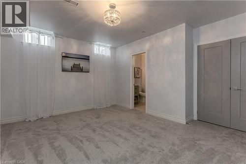 72 Pond View Gate, Waterdown, ON - Indoor Photo Showing Other Room