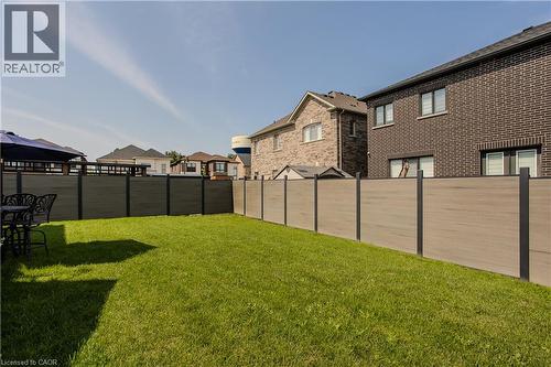 72 Pond View Gate, Waterdown, ON - Outdoor