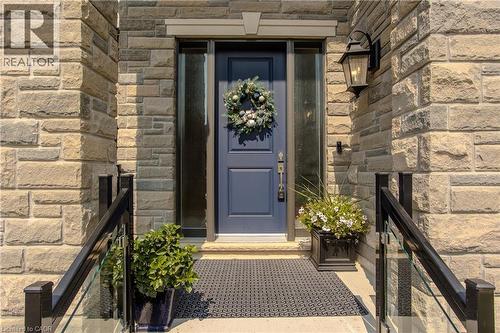 72 Pond View Gate, Waterdown, ON - Outdoor