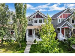 7223 19A AV SW  Edmonton, AB T6X 0K3