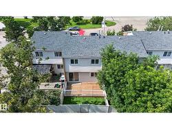 175 CENTENNIAL CT NW  Edmonton, AB T5P 4H5