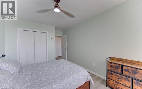 24 Midland Drive Unit# 403, Kitchener, ON - Indoor Photo Showing Bedroom