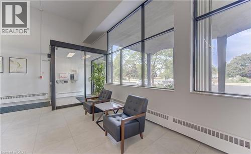 24 Midland Drive Unit# 403, Kitchener, ON - Indoor Photo Showing Other Room