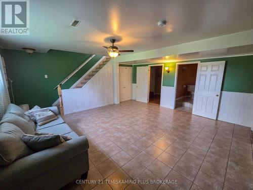 045090 Highway 562, Timiskaming (Tim - Outside - Rural), ON - Indoor Photo Showing Other Room