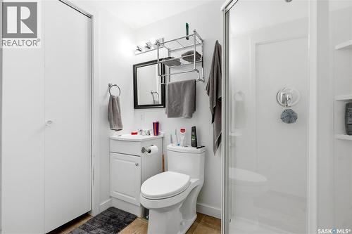 468 Berini Drive, Saskatoon, SK - Indoor Photo Showing Bathroom
