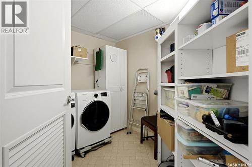 449 3605 Albert Street, Regina, SK - Indoor Photo Showing Laundry Room