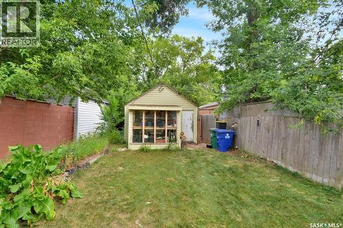 310 J Avenue N, Saskatoon, SK - Outdoor