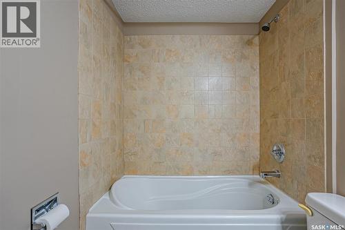 306 1013 Lansdowne Avenue, Saskatoon, SK - Indoor Photo Showing Bathroom