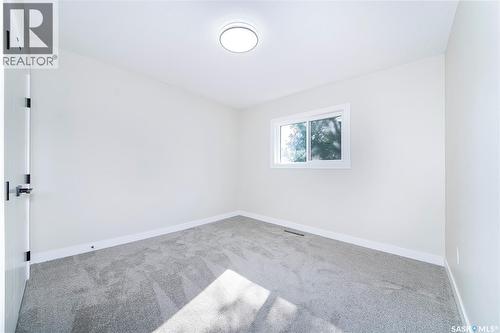 451 R Avenue S, Saskatoon, SK - Indoor Photo Showing Other Room