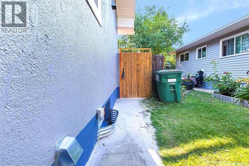 451 R Avenue S, Saskatoon, SK - Outdoor