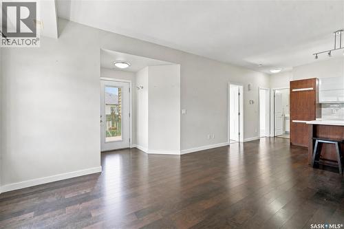 106 2315 Mcclocklin Road, Saskatoon, SK - Indoor
