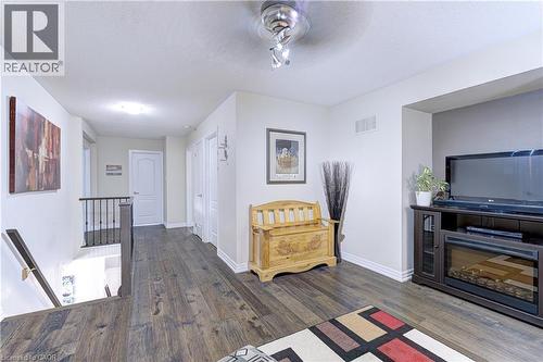 1406 Marshall Crescent, Milton, ON - Indoor