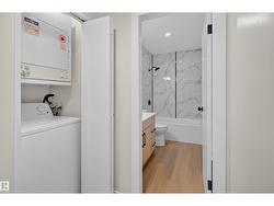 #305 11907 81 ST NW  Edmonton, AB T5B 2S7