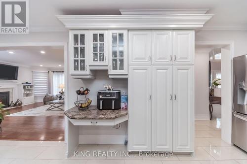 1427 Grossi Street, Mississauga, ON - Indoor With Fireplace