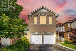 39 LEGEND LANE Brampton, ON L6X 5B6