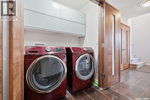 422 Pichler Crescent, Saskatoon, SK - Indoor Photo Showing Laundry Room