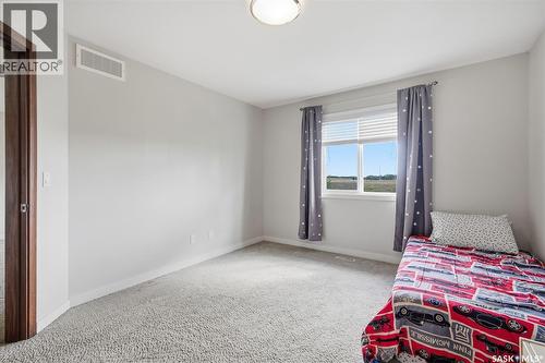 422 Pichler Crescent, Saskatoon, SK - Indoor Photo Showing Bedroom