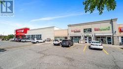 B3 - 2525 PRINCE MICHAEL DRIVE Oakville, ON L6H 0E9