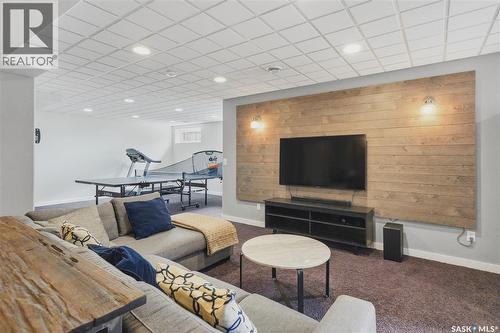 735 Wright Crescent, Saskatoon, SK - Indoor