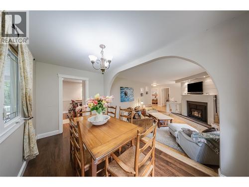 314 Webster Road, Fruitvale, BC - Indoor Photo Showing Dining Room