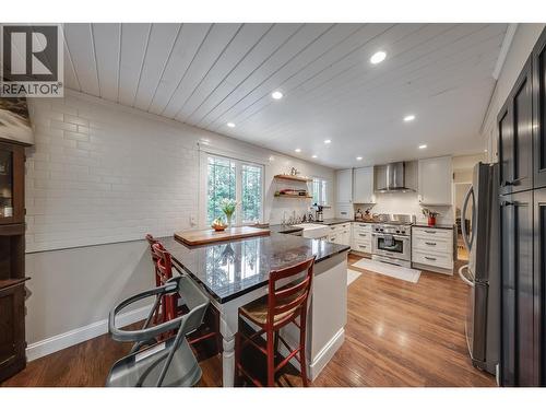 314 Webster Road, Fruitvale, BC - Indoor
