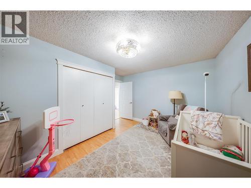 314 Webster Road, Fruitvale, BC - Indoor