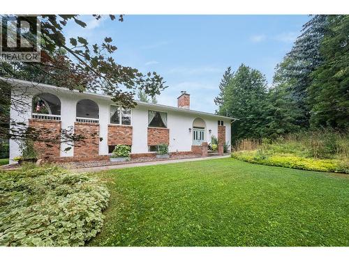 314 Webster Road, Fruitvale, BC - Outdoor