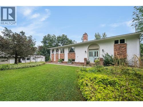 314 Webster Road, Fruitvale, BC - Outdoor