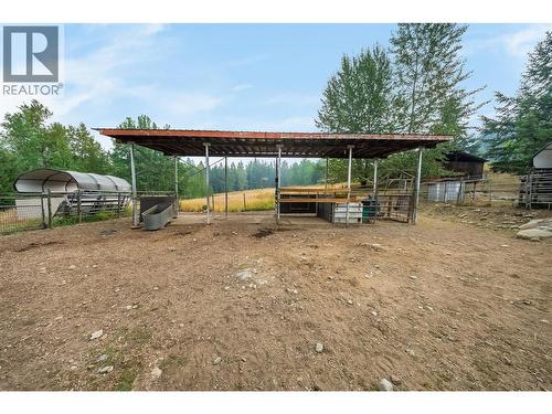 314 Webster Road, Fruitvale, BC - Outdoor