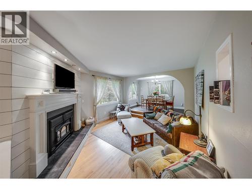 314 Webster Road, Fruitvale, BC - Indoor Photo Showing Living Room With Fireplace