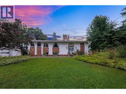 314 Webster Road, Fruitvale, BC - Outdoor