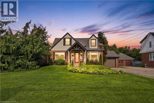 35 Centennial Parkway S, Hamilton, ON - Outdoor With Facade