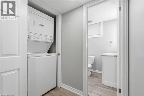 35 Centennial Parkway S, Hamilton, ON - Indoor Photo Showing Laundry Room