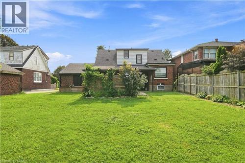 35 Centennial Parkway S, Hamilton, ON - Outdoor