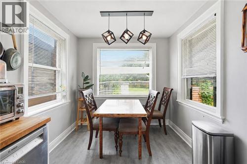 35 Centennial Parkway S, Hamilton, ON - Indoor Photo Showing Dining Room