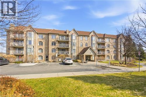 216 PLAINS Road W Unit# F304  Burlington, ON L7T 4M1