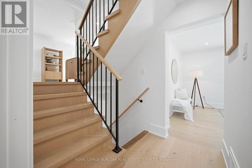 1379 Christina Court, Burlington, ON - Indoor Photo Showing Other Room