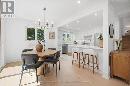1379 Christina Court, Burlington, ON - Indoor