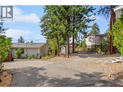 3115 Juniper Drive, Naramata, BC - Outdoor
