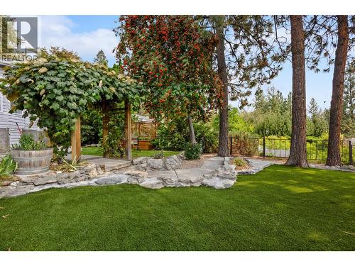 3115 Juniper Drive, Naramata, BC - Outdoor