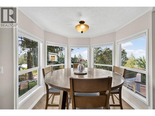 3115 Juniper Drive, Naramata, BC - Indoor Photo Showing Dining Room