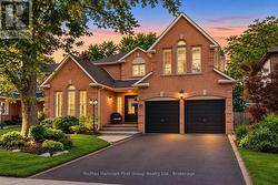 49 ROTHEAN DRIVE  Whitby (Lynde Creek), ON L1P 1L5