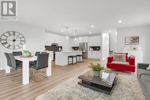 42 Lucas Road, St. Thomas, ON - Indoor Photo Showing Living Room