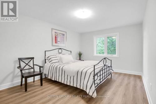 42 Lucas Road, St. Thomas, ON - Indoor Photo Showing Bedroom