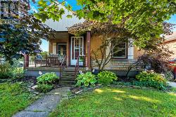 84 REDAN STREET St. Thomas, ON N5P 1V1