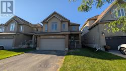 904 FRONTENAC CRESCENT Woodstock (Woodstock - South), ON N4V 0A8