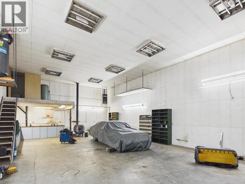 2360 Bailey Road, Williams Lake, BC - Indoor Photo Showing Garage
