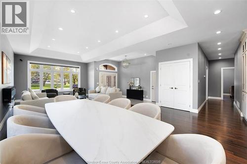 365 County Rd 2, Belle River, ON - Indoor Photo Showing Living Room